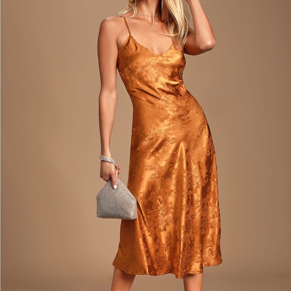 🧡 Like New Lulus Calla Love Rust Orange Jacquard Satin Slip Dress 🧡